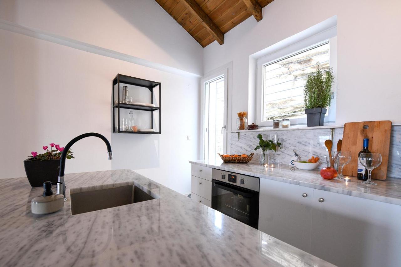 Villa Sofia Old Town Кавала Екстериор снимка